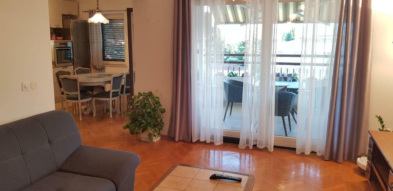 Apartman "Lara" Ploce  Eksteriør bilde